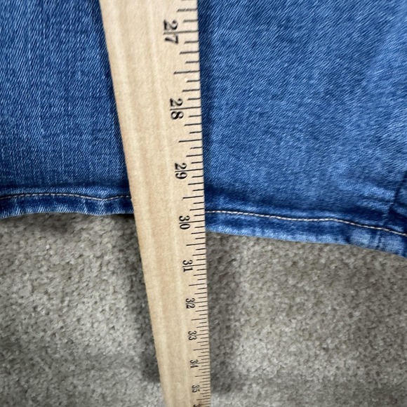 American Eagle Super Hi-Rise Flare Jeans Womens 8 Blue Stretch Denim Medium Wash - Picture 8 of 15